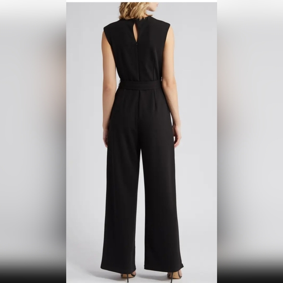 Tahari ASL Arthur S. Levine Chic Black Sleeveless Jumpsuit - Picture 3 of 7